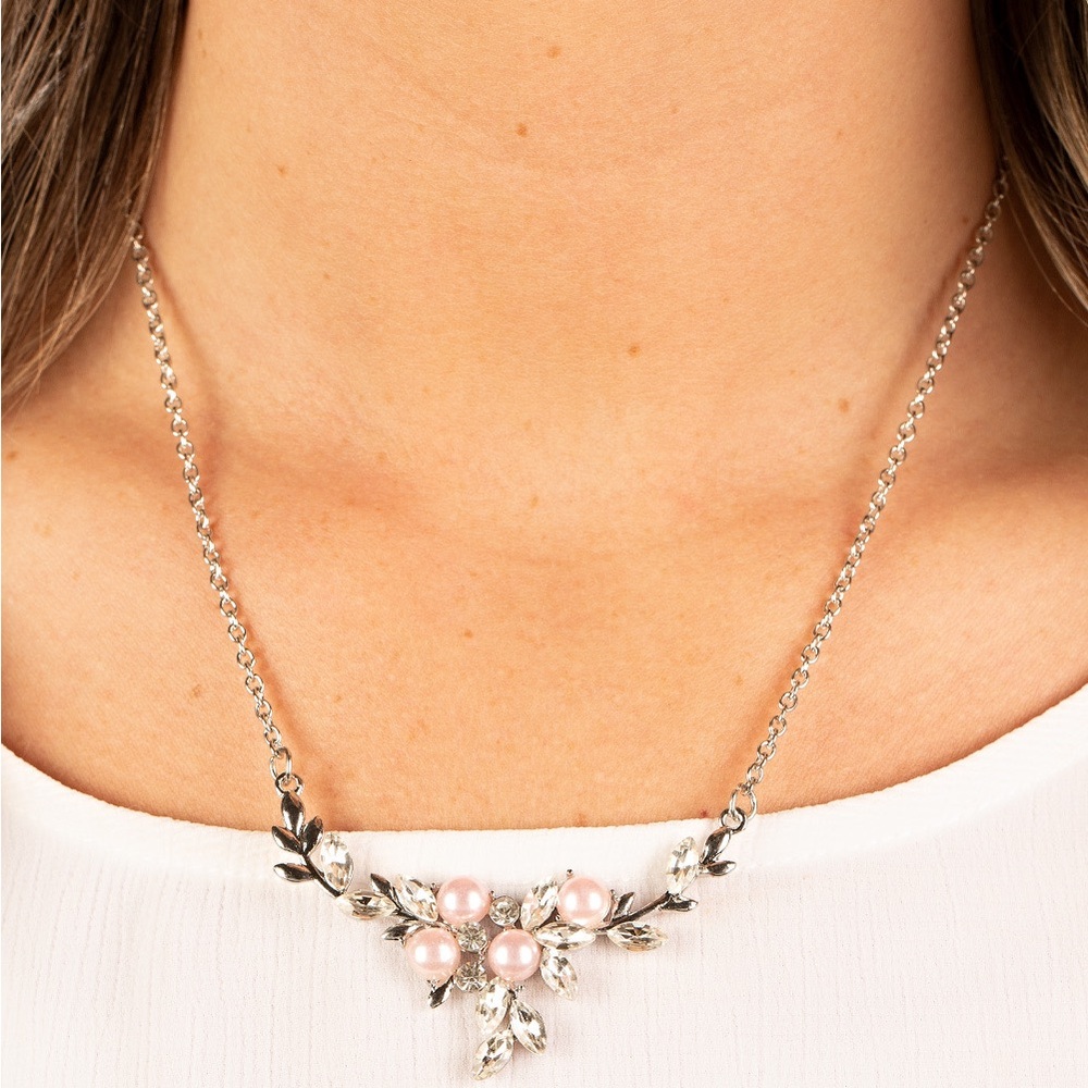 NWT Pink Pearl & Silver Diamond Rhinestone Necklace & Earrings Fashion Jewelry